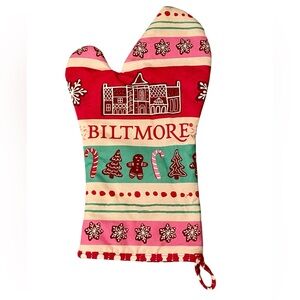 Biltmore House Holiday Gingerbread Kitchen Oven Mitt